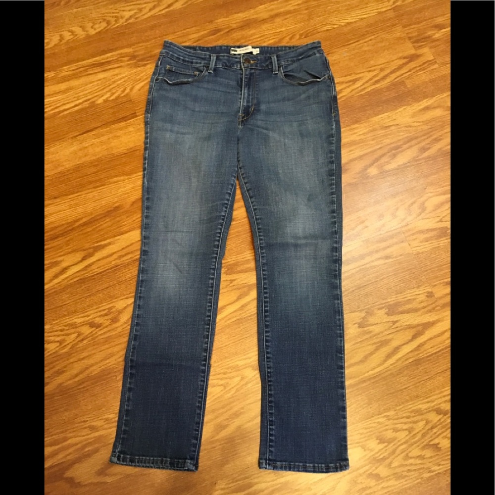 Levi Strauss mid rise skinny jeans size 14